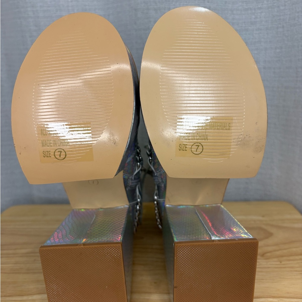 Holographic Platform Boots with Chains BRAND NEW - Picture 6 of 6